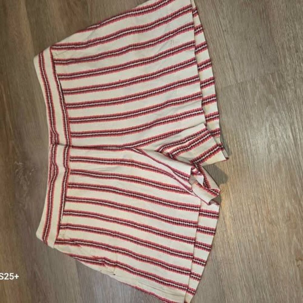LOFT Striped Shorts Size 4
